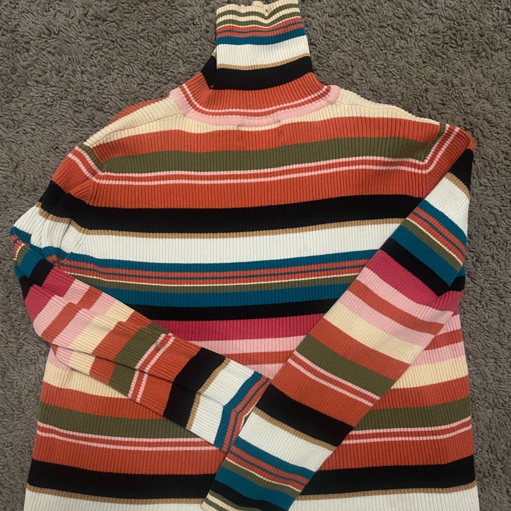 Investments Turtleneck Top Size XL Color